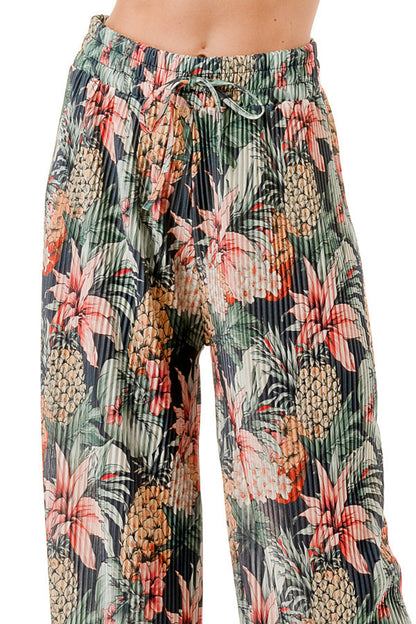 WOMEN'S STRETCH PLEATED PANTS: Pineapple Fiesta
